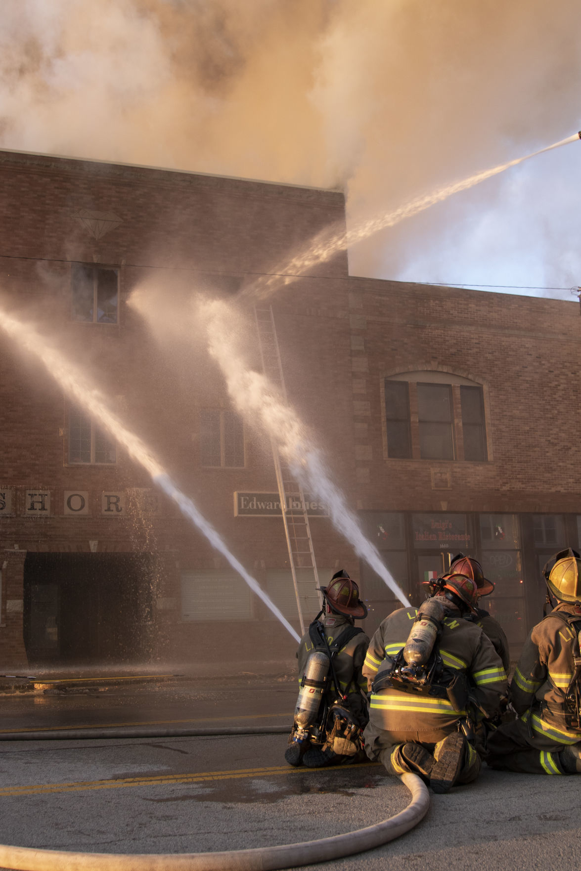 Shores Building Fire 2 (03/21/19)